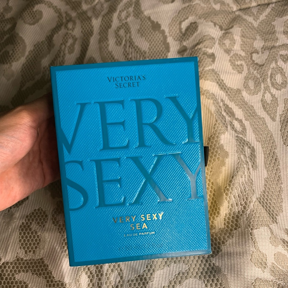 Very Sexy Sea- Victoria Secret